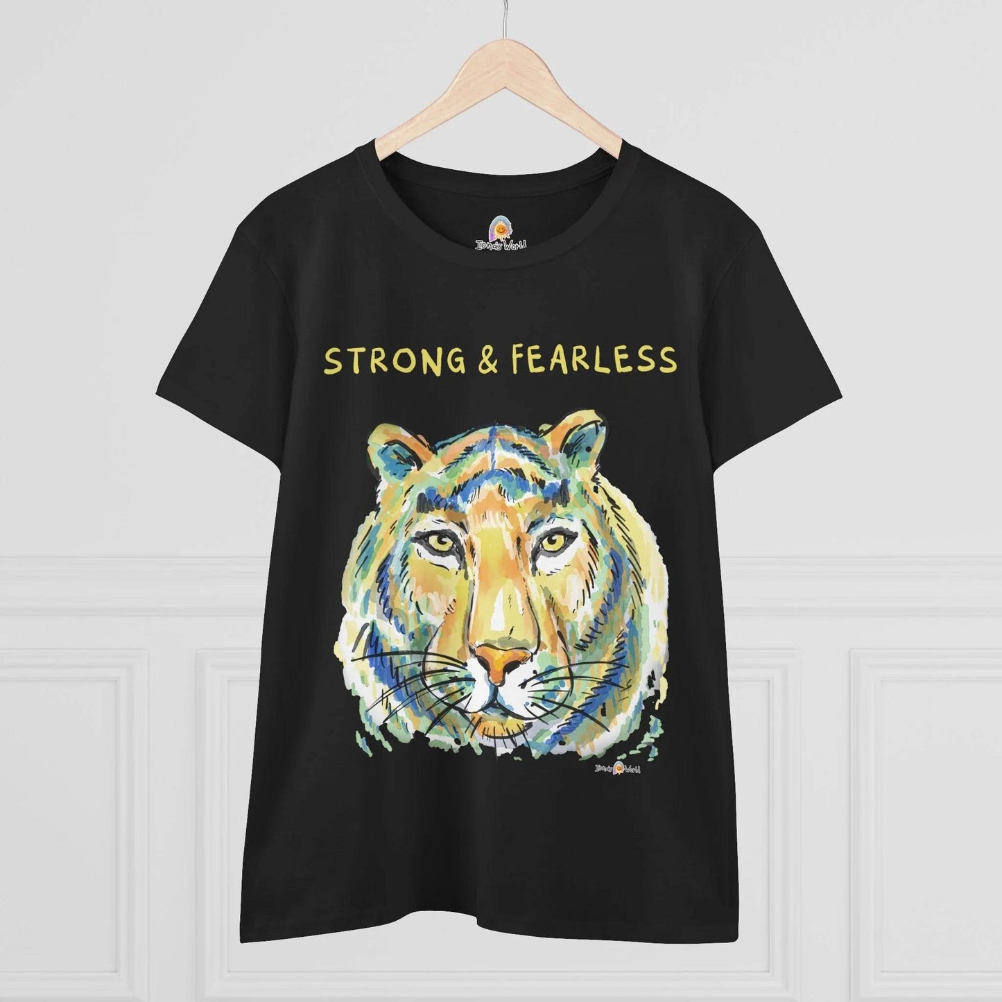 STRONG & FEARLESS - WOMEN'S SHIRT - Iona's World