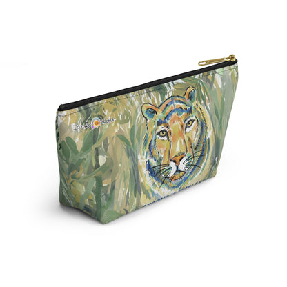 STRONG & FEARLESS - ACCESSORY POUCH