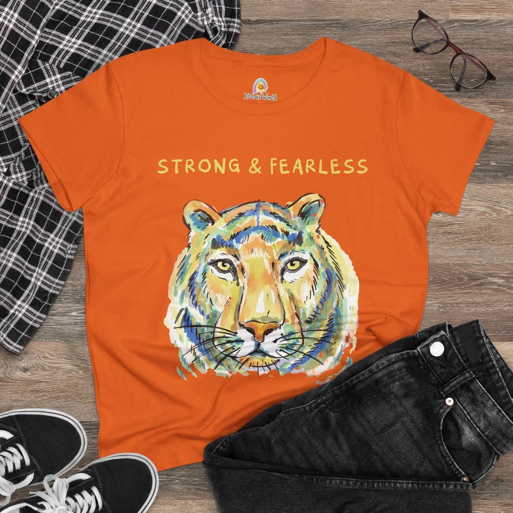 STRONG & FEARLESS - WOMEN'S SHIRT - Iona's World