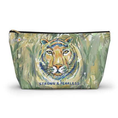 STRONG & FEARLESS - ACCESSORY POUCH